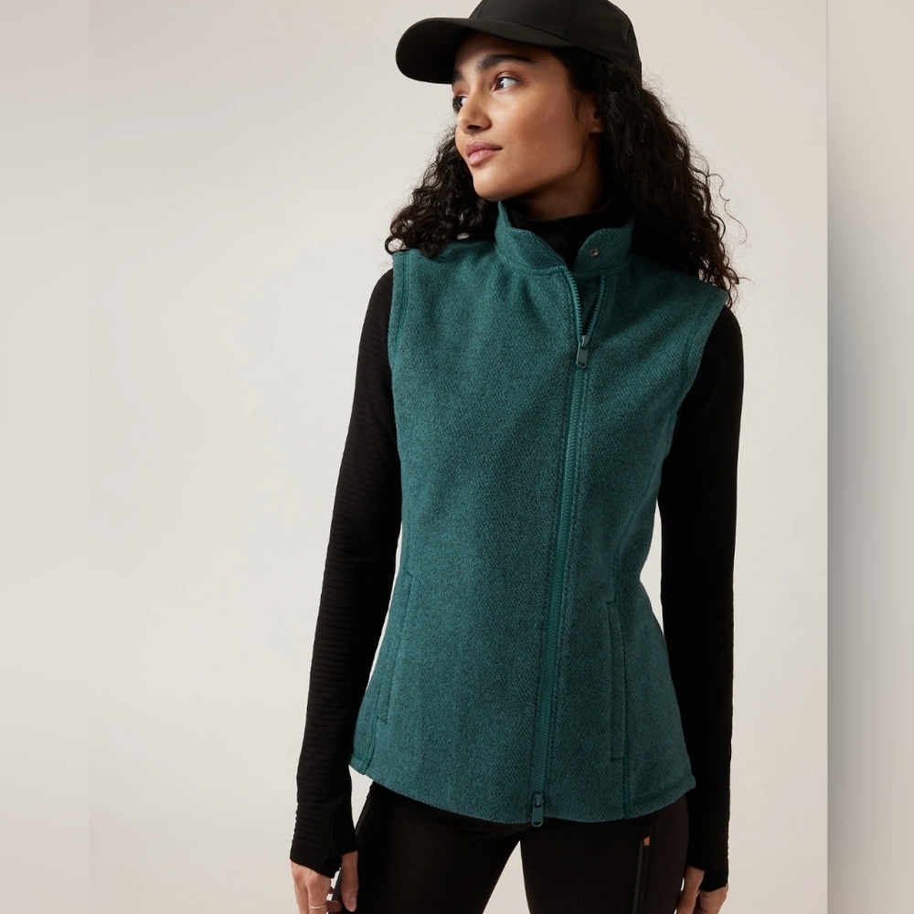 NWT Athleta Stroll Fleece Moto Vest Size L